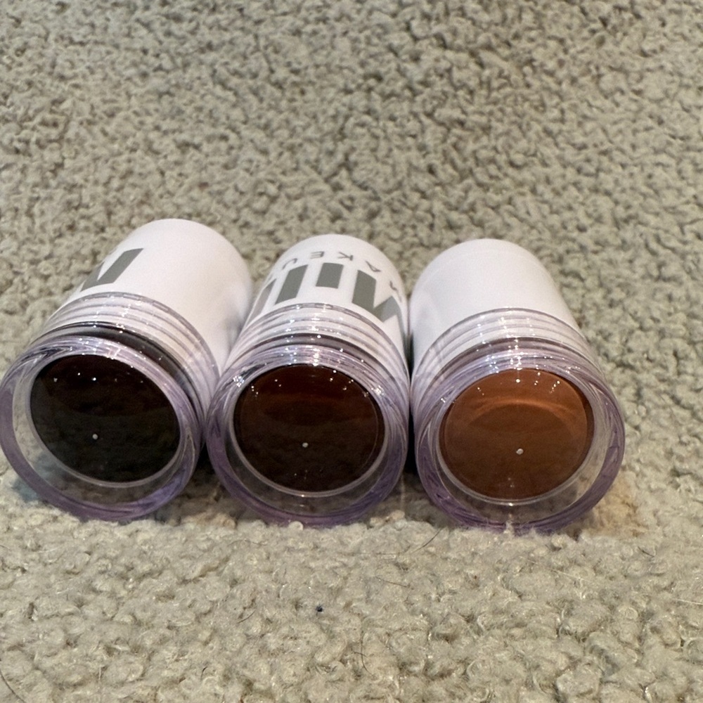 Milk Makeup matte bronzer Trio - new! - Picture 3 of 3